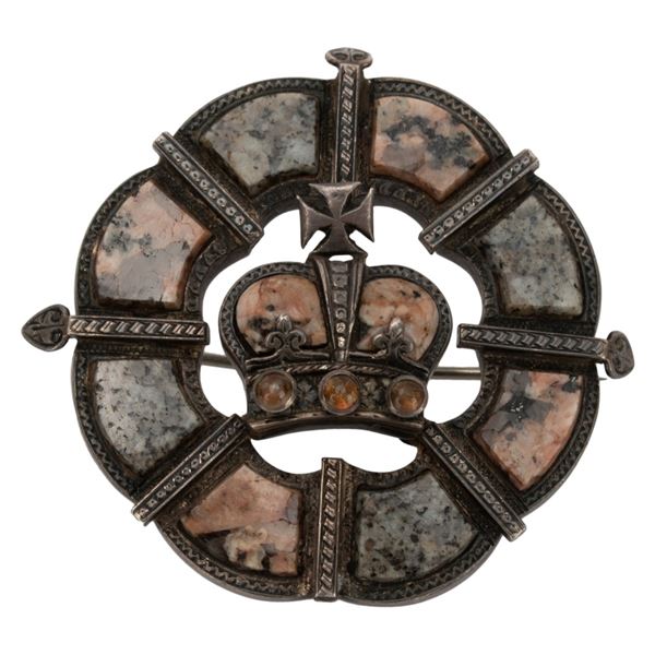 Antique Silver Scottish Agate Crown Brooch