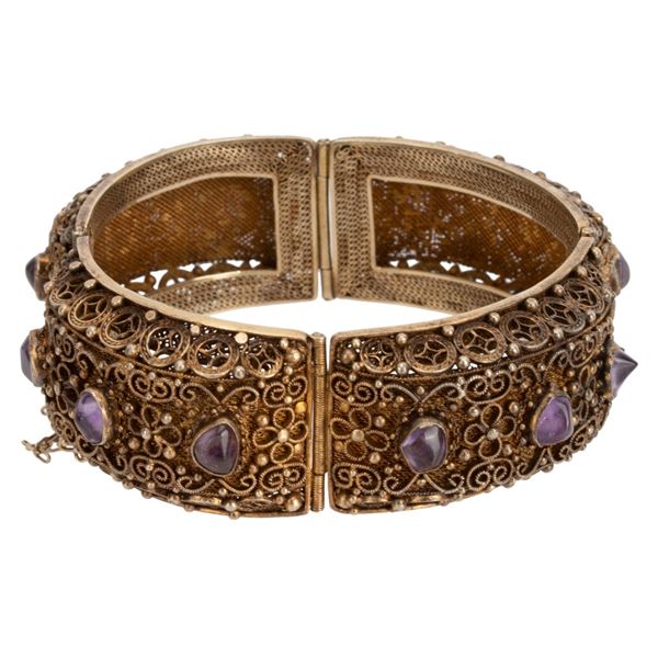 .Middle Eastern Gilt Silver Amethyst Bracelet