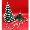 Image 3 : VTG Ceramic Light-Up Christmas Tree