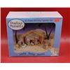 Image 1 : Precious Moments Nativity Figurine Set