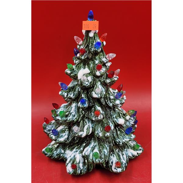 VTG Ceramic Christmas Tree