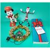 Image 1 : VTG Christmas Game, Light-Up Wreath & Figurines