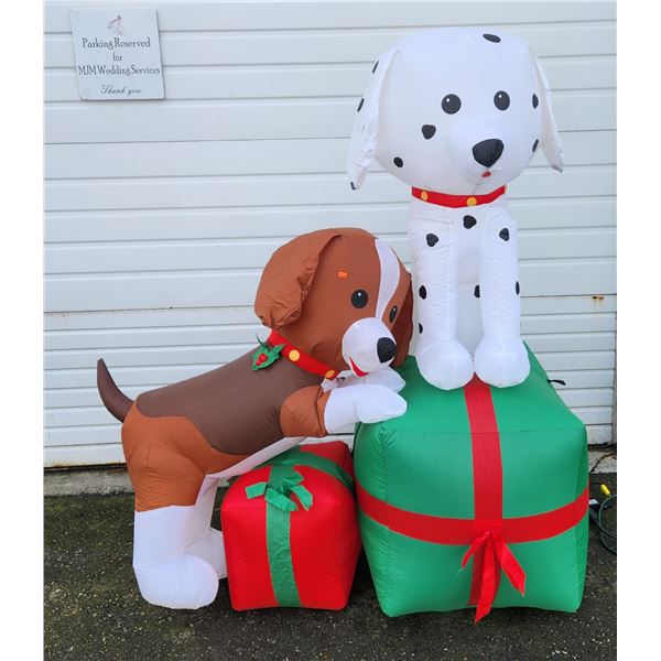 Puppies & Presents Inflatable