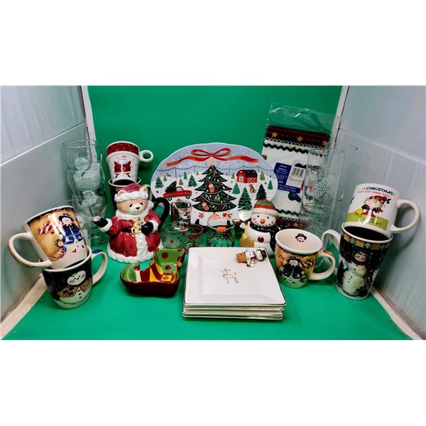 Christmas Kitchen Lot w/ Peanuts Mug, Reindeer Plates, Bear Teapot, & More