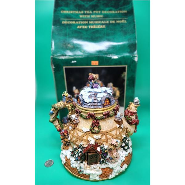 Musical Christmas Tea Pot Decoration
