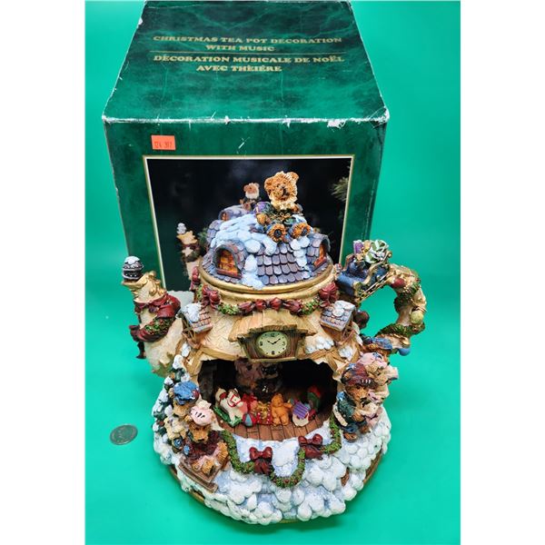 Musical Christmas Tea Pot Decoration