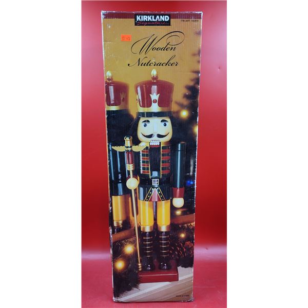 Wooden Nutcracker Decor