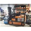 Image 1 : YALE Electric Forklift 5000lbs with charger