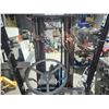 Image 3 : YALE Electric Forklift 5000lbs with charger