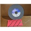 Image 1 : MERIT Unitized Wheel(scotch-brite) 6" x 1/2" x 1/2" Gr. Med