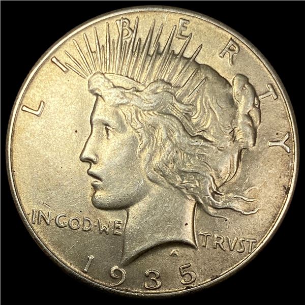 1935 Silver Peace Dollar CLOSELY UNCIRCULATED
