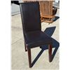Image 2 : FORMAL STYLE VINYL CHAIR