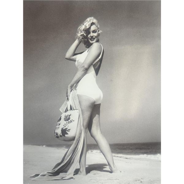 Marilyn Monroe unsigned photo