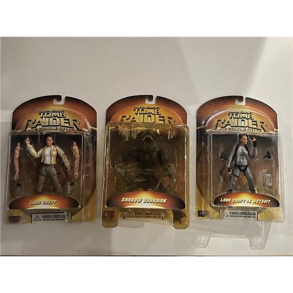 Lara Croft Tomb Raider set of 3 actions figures in original packaging