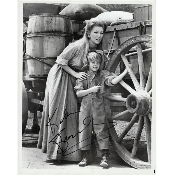 Hondo And The Apaches Kathie Browne Signed Photo