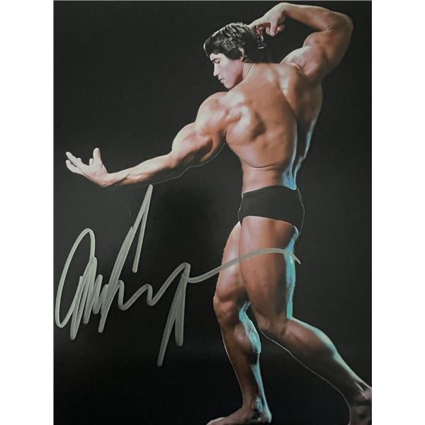 Arnold Schwarzenegger signed photo