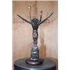 Image 6 : "Eagle of the Sioux" Lawrence Heyda BRONZE Sculpture on a Wood Base