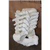 Image 4 : GIRAFFE Vertebrae and Cervical Bones for a Spinal Articulation (some sections are glued)