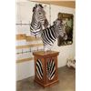 Image 3 : Beautiful Double ZEBRA Pedestal Mount