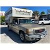Image 2 : GMC  SIERRA 2006 T-DONATION