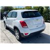 Image 4 : CHEV TRAX 2017 O/S TITLE 2 DAYS