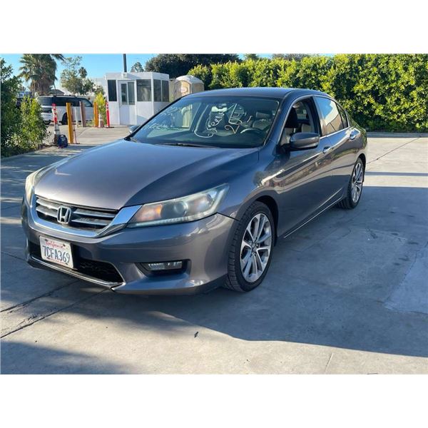 HOND ACCORD 2014 T-REPO 2 DAYS