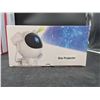 Image 2 : SIGEMIQI Star Projector Night Lights With Astronaut Design, 360-Degree Rotation