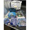 Image 2 : Gaming-Themed Party Supplies Set Including Decorations and Tableware May Vary From Stock Photo