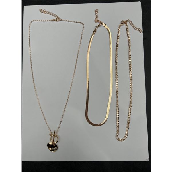 Ladies 14K GP Necklace Set includes 2 items