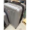 Image 4 : Samsonite Silver Gear Luggage Set, 3-Piece with Hard Shell Construction