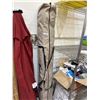 Image 3 : Timber Ridge 6 Hub Screen House With Carry Bag