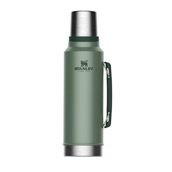 Stanley Classic Bottle 1.5 QT 1.4L Large with Green Finish