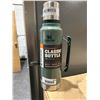 Image 2 : Stanley Classic Bottle 1.5 QT 1.4L Large with Green Finish