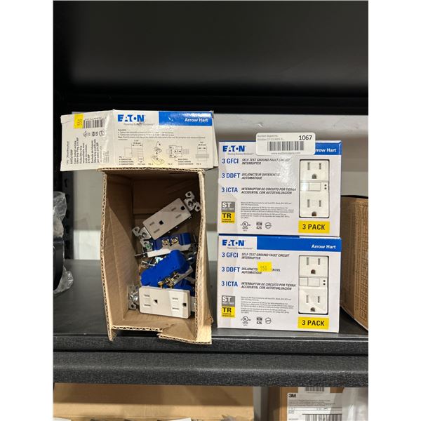 Lot of Eaton AHCL1520P Locking Ultra Grip Plug and GFCI Outlets, 3-Pack Units