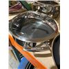 Image 2 : Henckels 18/10 Stainless Steel Cookware Set with Multiple Pieces