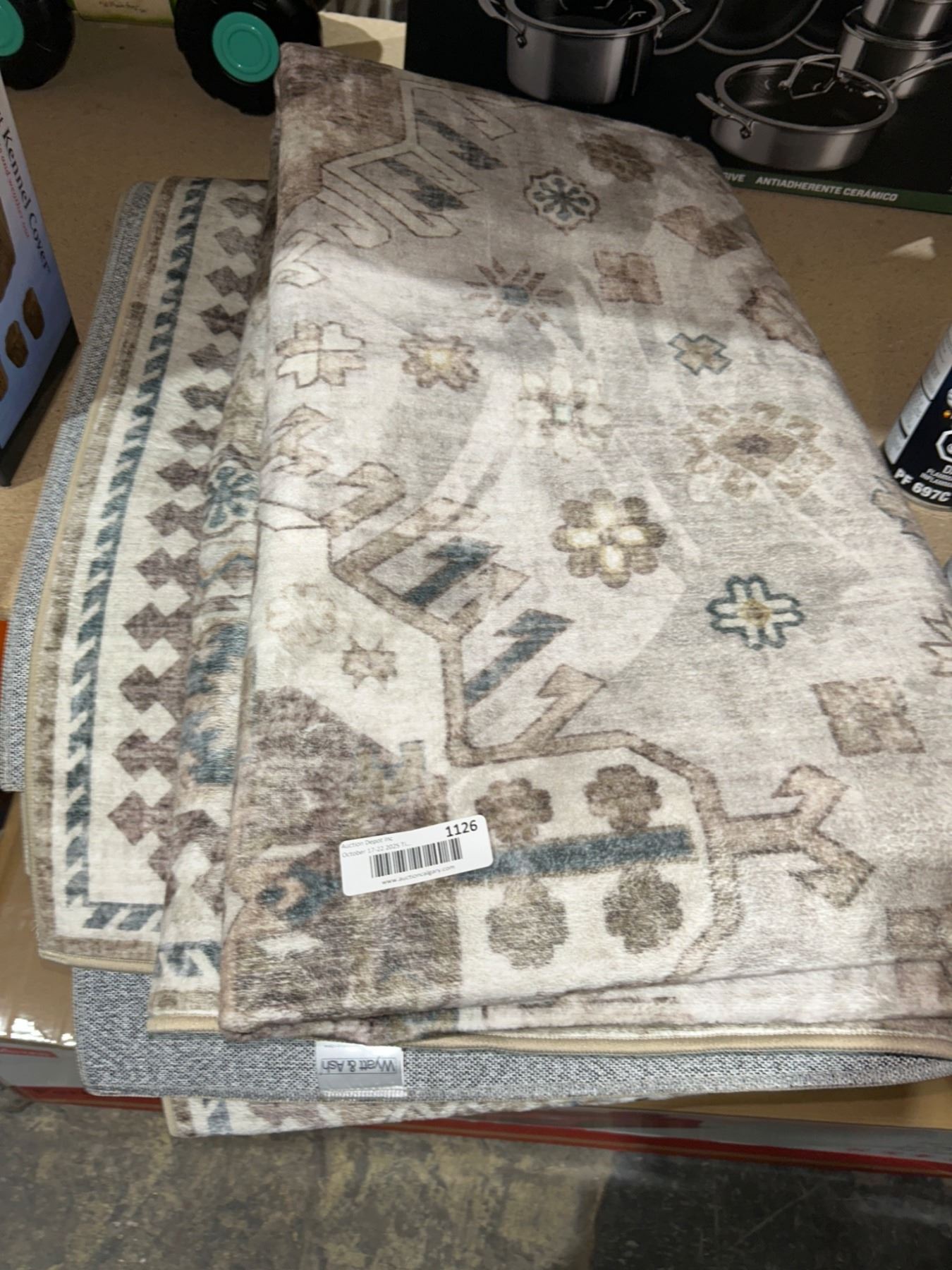 Ash Color Rug Wyatt & Ash Patterned Area Rug in Neutral Tones 8′ x 10′