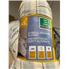 Image 3 : Simmons King Down Alternative Blanket in Gray Plaid Design