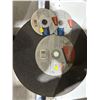 Image 2 : Makita Grinding Discs B-23204 And Rubber Hose Coil