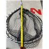 Image 4 : Lucky Strike Fishing Basket Net with Metal Handle – Made in Canada Approx 18″ x 22