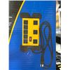 Image 3 : 8 Outlet Metal Power Bar With 15A Circuit Breaker and 6-Foot Cord
