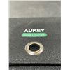 Image 3 : Aukey PB-P9 Solar Charger Portable Charger with Foldable Design