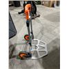 Image 3 : Kubota Collapsible Hand Truck with Metal Base and Rubber Wheels