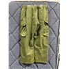 Image 2 : Military-Issue Green Trousers, Combat ECS, Model WB8476-6-K501/001/PR
