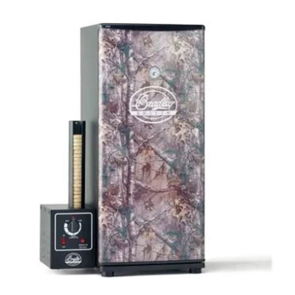 BRADLEY REALTREE 6 RACK SMOKER W/ SAUSAGE HOOKS & JERKY RACKS