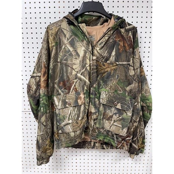 Whitewater Outdoors Sz XL Realtree Hardwood Camo Set