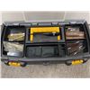 Image 2 : TOOL BOX WITH MISCELLANEOUS GUN CLEANING SUPPLIES