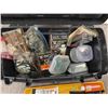Image 7 : TOOL BOX WITH MISCELLANEOUS GUN CLEANING SUPPLIES