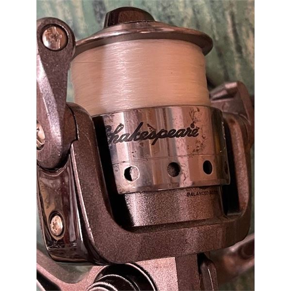 SHAKESPEARE Contender Spinning Reel with QUANTUM Solo 6'6 Medium Spinning Rod