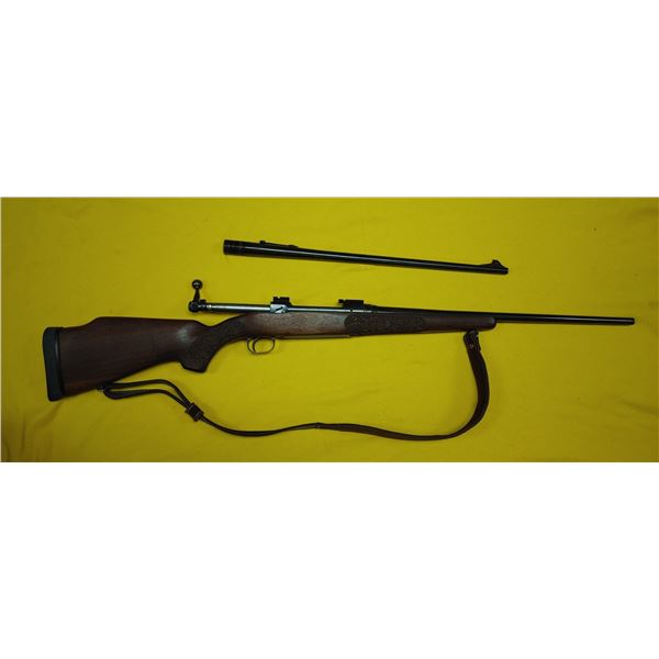 PRE-OWNED - SAVAGE 111 270 WIN LEFT HAND 22in 3 rnd & EXTRA 30-06 BARREL