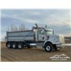 Image 2 : 2021 WESTERN STAR 4900SB TRI DRIVE DUMP TRUCK